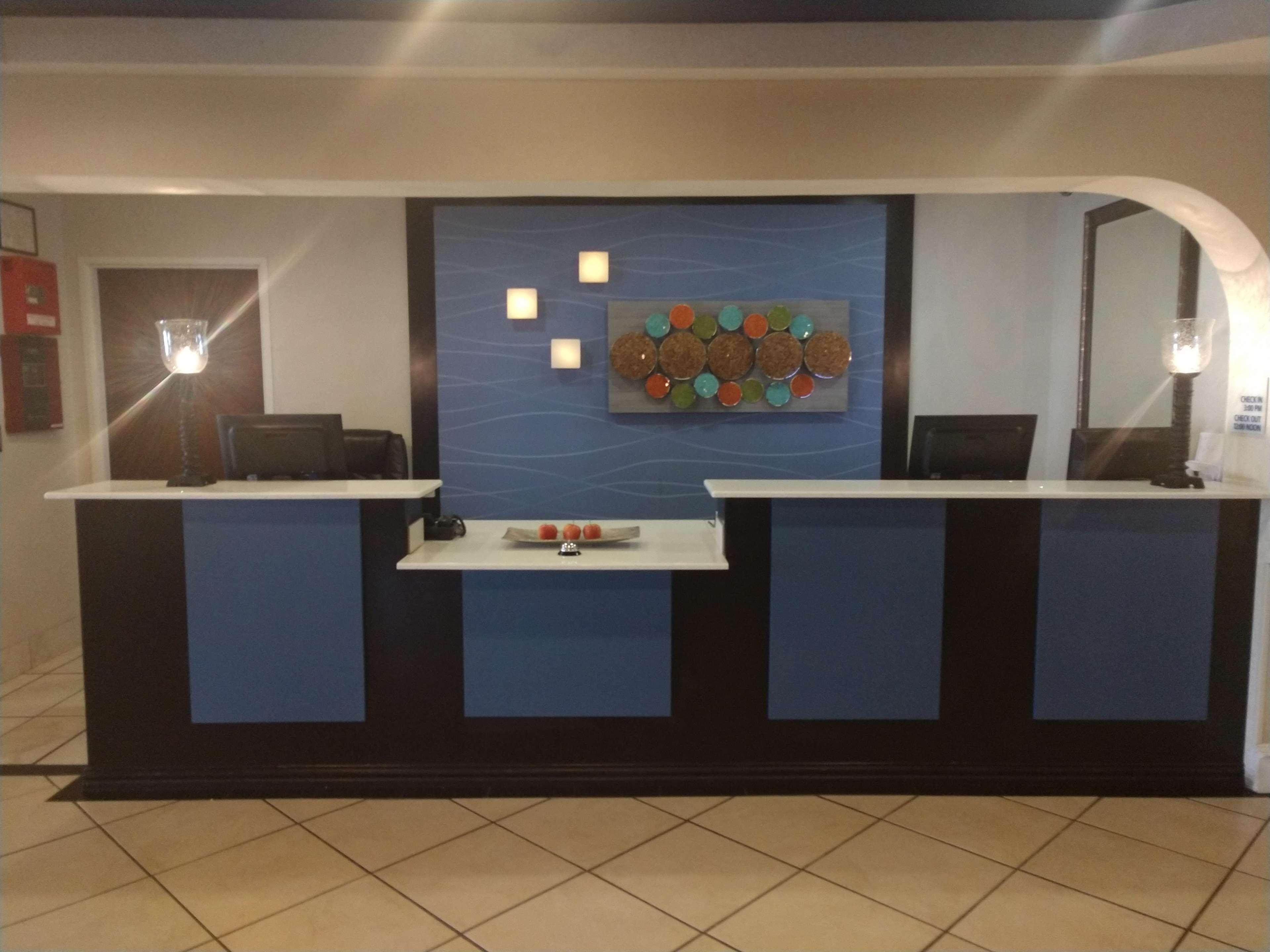 Best Western Casula Motor Inn Bagian luar foto